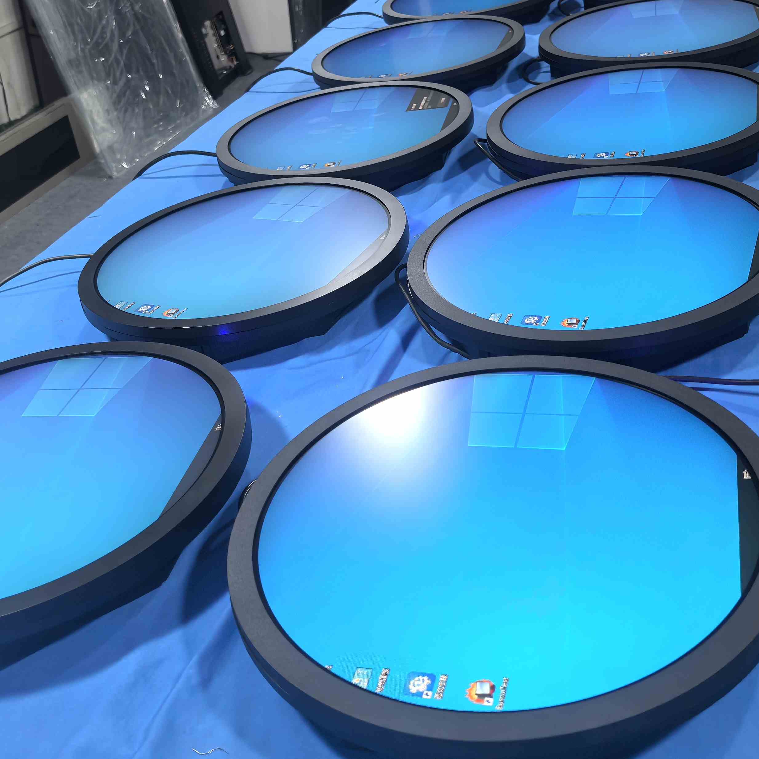 Ecran tactil capacitiv circular 23,6 inch LCD