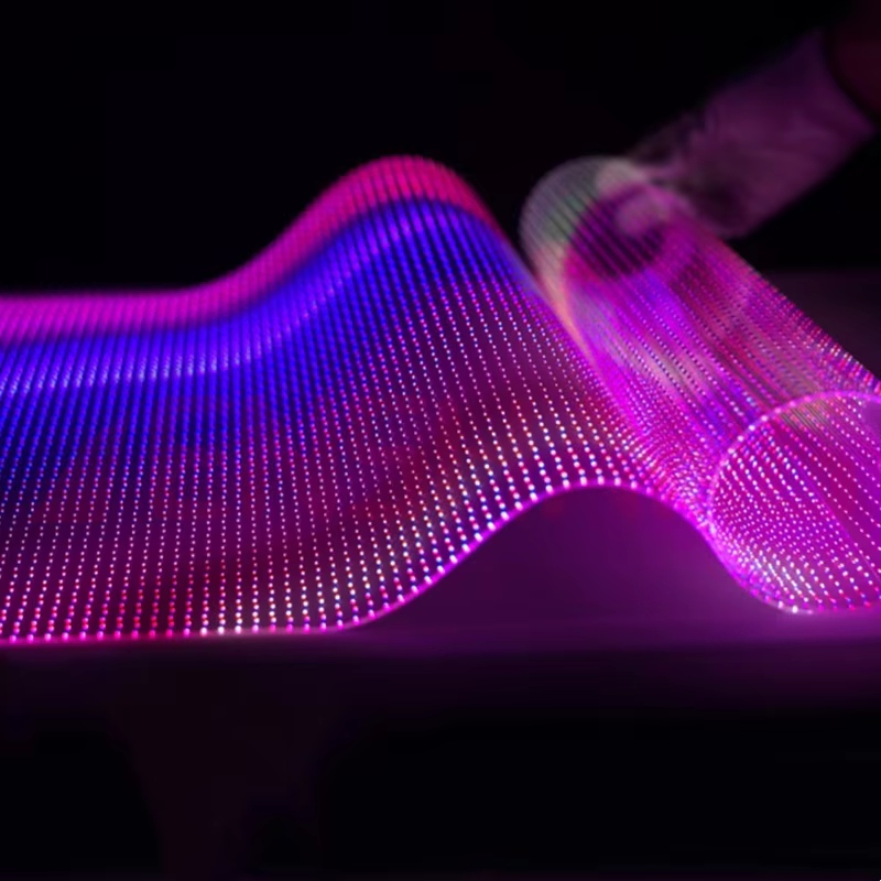 Afișaj cu LED transparent cu film moale flexibil subțire